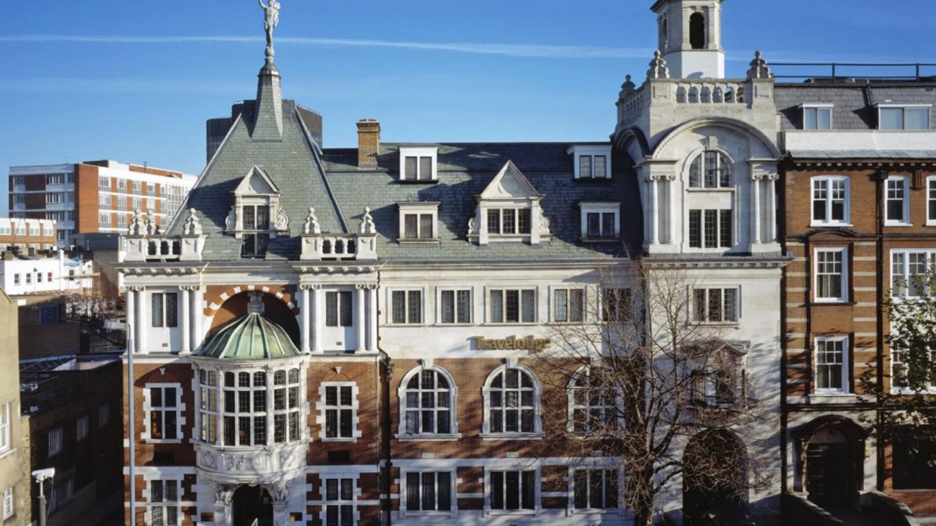 Willing House Travelodge DLG Architects